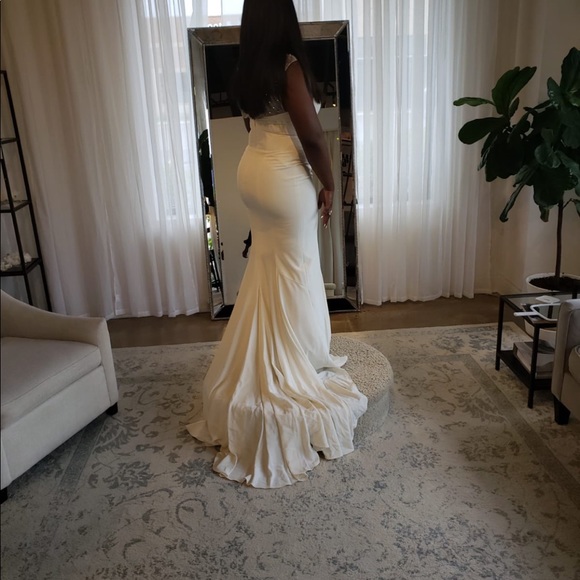 COPY - Wedding dress - Picture 6 of 7